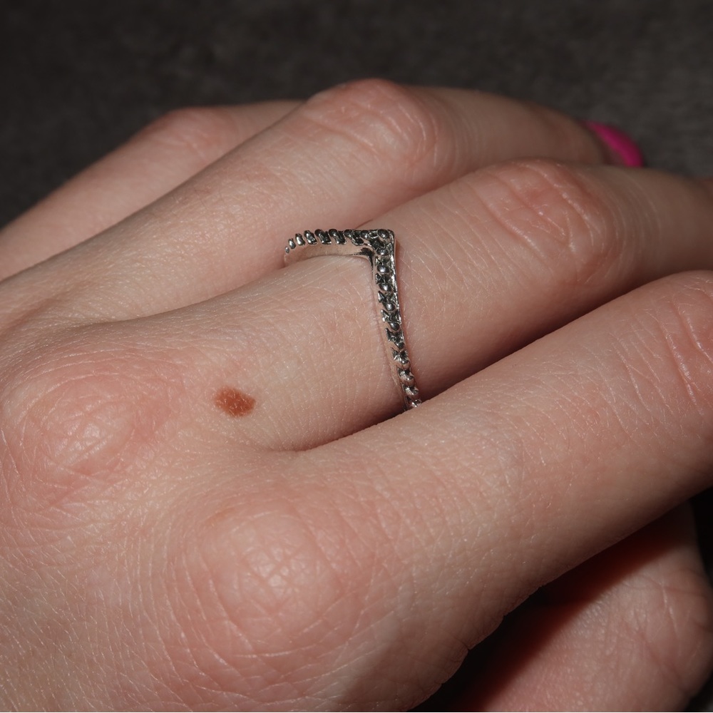 SILVER RING SET - Picture 5 of 10